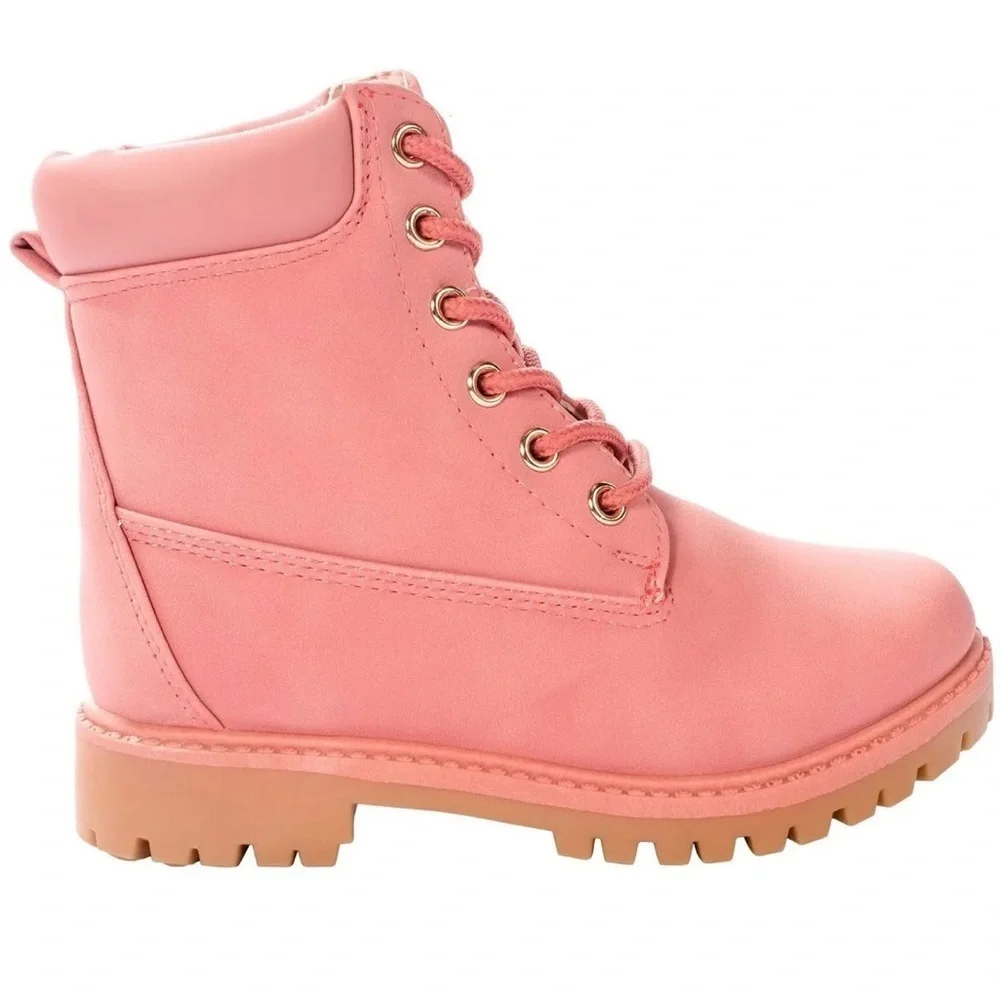 Anna Dallas -20K girls boots